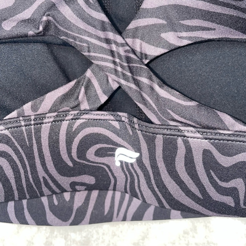 Fabletics High Impact No-Bounce Sports Bra 2X Pewter Marble Zebra NWT Plus Size - Picture 7 of 10